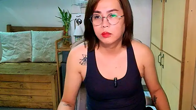 Snapshot of moriliciousxxx chatting on 16, 7, 2026 moriliciousxxx online show from 16, 7, 2026