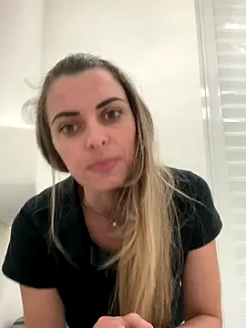 SweetGraciosa online show from 18, 9, 2025