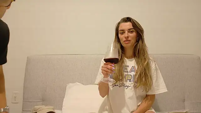 SweetGraciosa online show from 18, 10, 2025