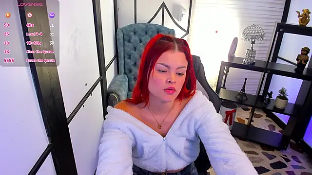 NahomiRichards  online show from 21, 11, 2025