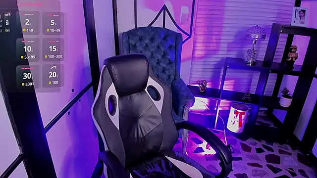 NahomiRichards  online show from 28, 10, 2025