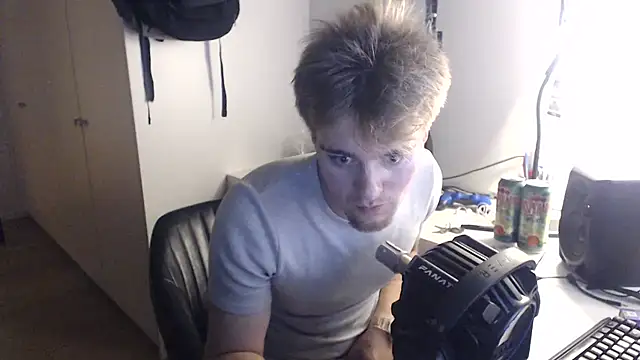 Snapshot of Stashx88 chatting on 8, 11, 2025 Stashx88 online show from 8, 11, 2025