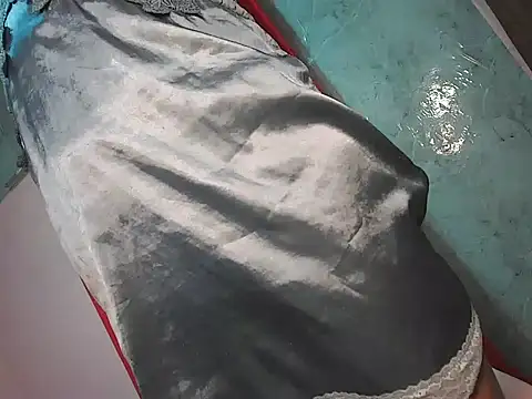 hottest sarn online show from 15, 4, 2026