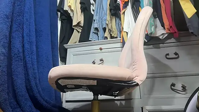 bearcub300 online show from 15, 11, 2025