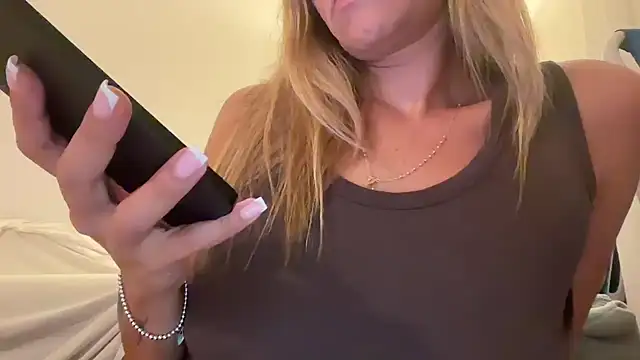 Snapshot of prettyykitty22 chatting on 22, 7, 2026 prettyykitty22 online show from 22, 7, 2026