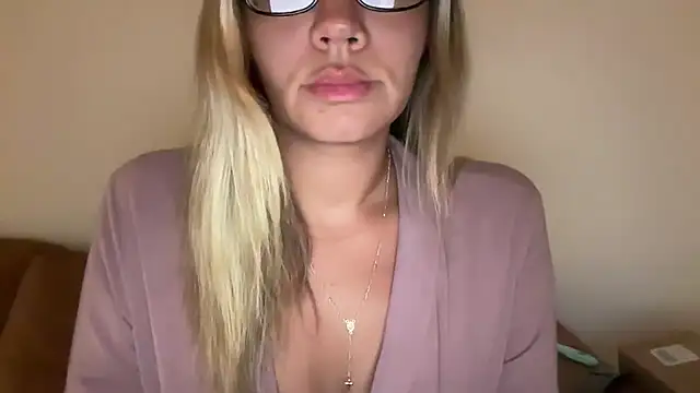 prettyykitty22 online show from 21, 9, 2025