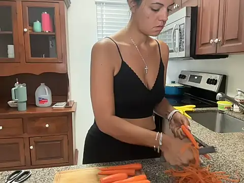 prettyykitty22 online show from 5, 10, 2025