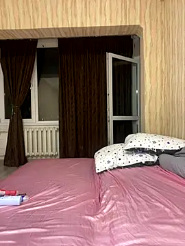 Di Olivia online show from 6, 11, 2025