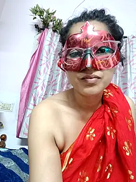 Snapshot of thanusi_2 chatting on 4, 4, 2026 thanusi 2 online show from 4, 4, 2026