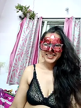 Snapshot of thanusi_2 chatting on 28, 3, 2026 thanusi 2 online show from 28, 3, 2026