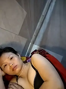 LinhNa999 online show from 25, 11, 2025