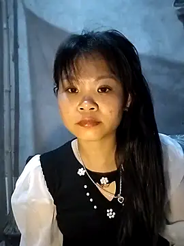 Snapshot of LinhNa999 chatting on 15, 2, 2026 LinhNa999 online show from 15, 2, 2026