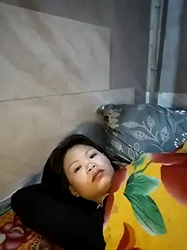 Snapshot of LinhNa999 chatting on 13, 2, 2026 LinhNa999 online show from 13, 2, 2026