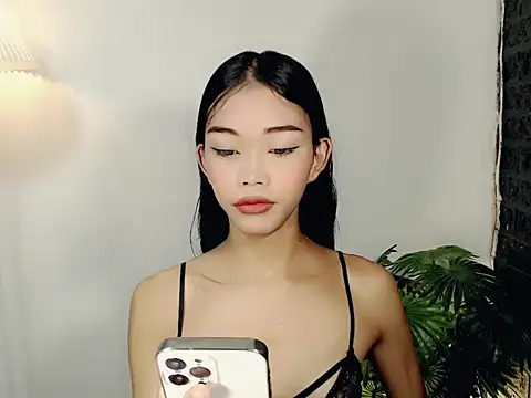 holyakiesha online show from 16, 10, 2025