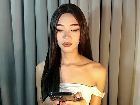 holyakiesha online show from 3, 4, 2026