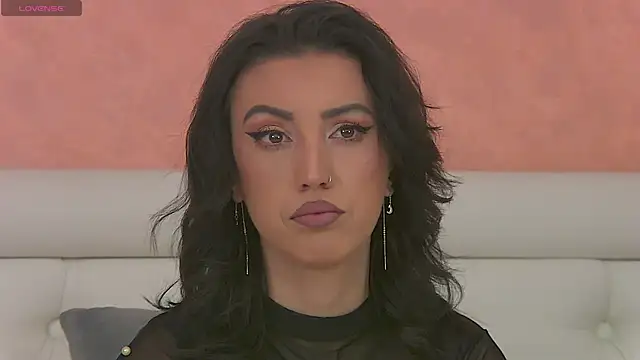 EnyaHazell online show from 18, 10, 2025