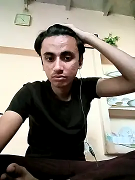 Snapshot of uffUzaif chatting on 5, 10, 2025 uffUzaif online show from 5, 10, 2025