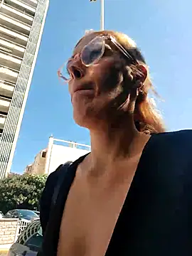 Mila Luciphya online show from 16, 9, 2025