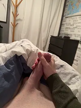 Eternelfrisson online show from 17, 2, 2026