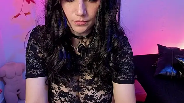 elowen halley1 online show from 7, 3, 2026