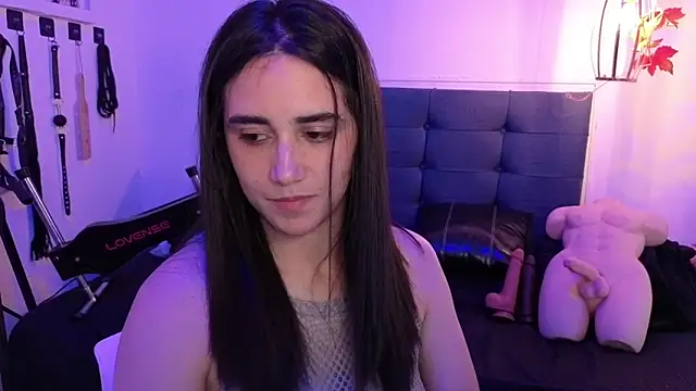 elowen halley1 online show from 2, 10, 2025