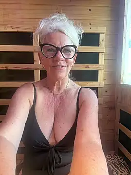 SubMissOlivia online show from 21, 5, 2026