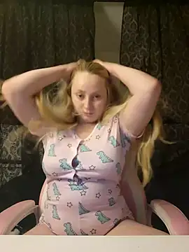 EmilyAngelUK online show from 13, 11, 2025