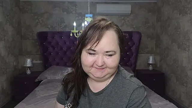 Eloisa Eliot online show from 19, 11, 2025