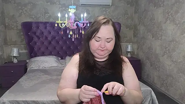 Eloisa Eliot online show from 28, 10, 2025