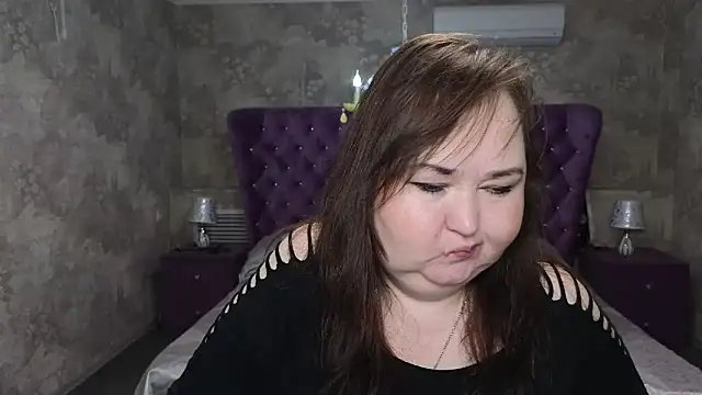 Eloisa Eliot online show from 17, 10, 2025