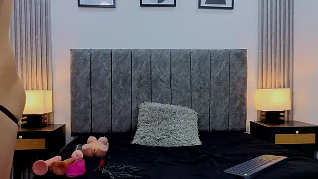 Liam forest  online show from 24, 9, 2025