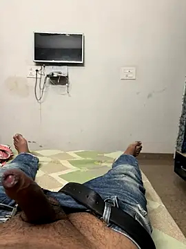 Hotguyforfun online show from 5, 12, 2025