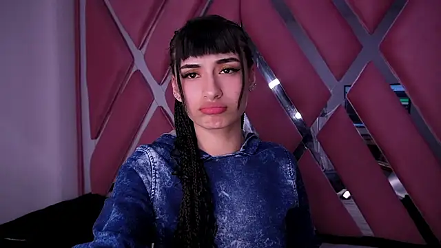 Alynn Bri  online show from 3, 4, 2026
