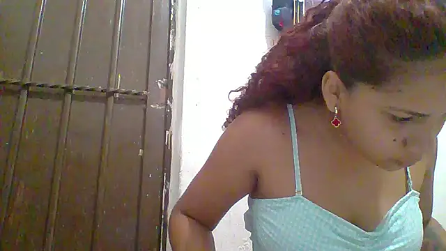 Snapshot of Daila_Lucia chatting on 9, 9, 2025 Daila Lucia online show from 9, 9, 2025