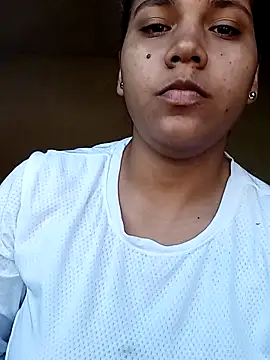 Snapshot of Daila_Lucia chatting on 25, 2, 2026 Daila Lucia online show from 25, 2, 2026