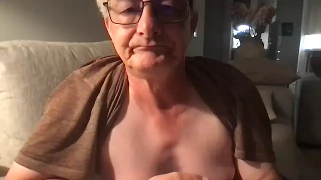 Daddy Mike69 online show from 19, 4, 2026