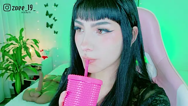 cuteezoe online show from 15, 5, 2026