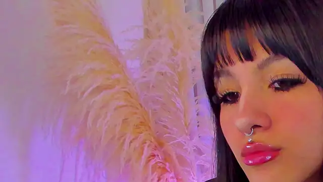 cuteezoe online show from 27, 10, 2025