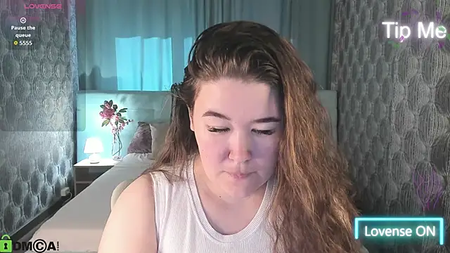 Tara Torres online show from 26, 9, 2025