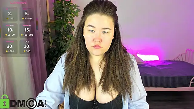 Tara Torres online show from 30, 11, 2025