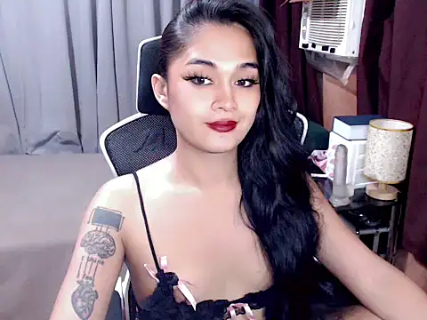 Sassy-Margaux online show from 17, 10, 2025