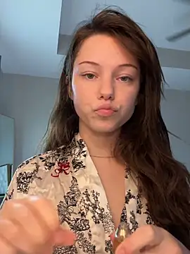 lilbbyily online show from 9, 6, 2026