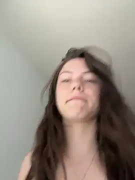 lilbbyily online show from 10, 4, 2026