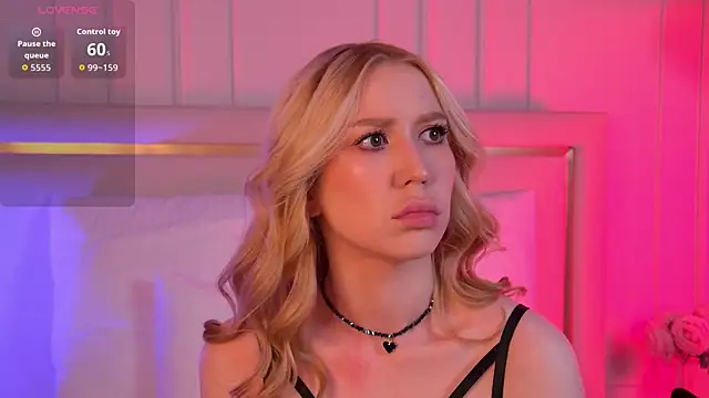 VelvetHell online show from 8, 10, 2025