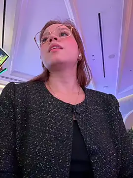 Mrs MrLove online show from 2, 3, 2026