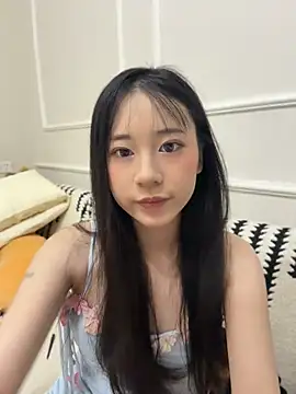 Snapshot of shishi0688 chatting on 8, 7, 2026 shishi0688 online show from 8, 7, 2026