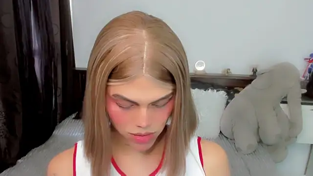 Snapshot of Flora_Minx chatting on 2, 3, 2026 Flora Minx online show from 2, 3, 2026