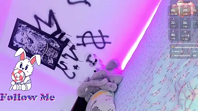 Flora Minx online show from 9, 9, 2025