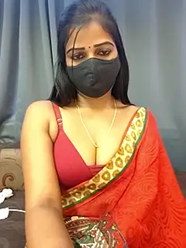 Misss-julli online show from 15, 10, 2025