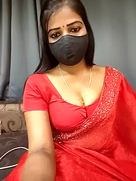 Misss-julli online show from 31, 10, 2025